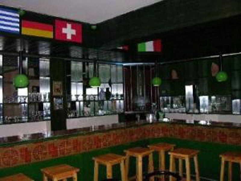 Filoxenia Hotel Атина Екстериор снимка